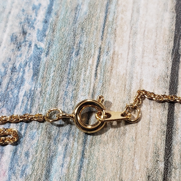 KB Necklace and Earrings Set. - Picture 7 of 11